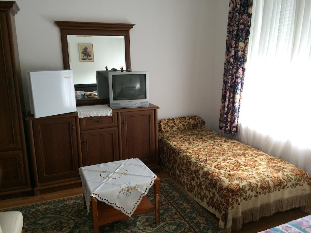 Villa Rubin Panzio Hajdúszoboszló Camera foto