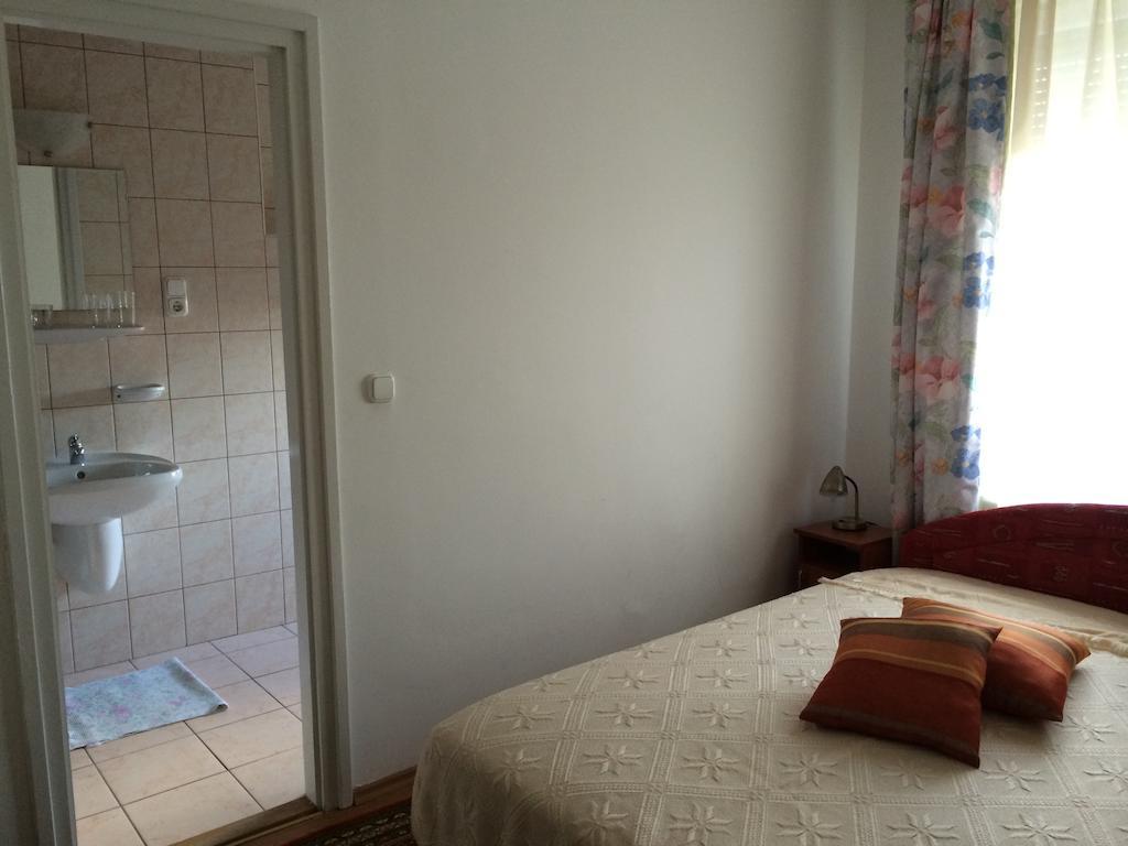 Villa Rubin Panzio Hajdúszoboszló Camera foto